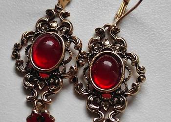 Piękne ażurowe kolczyki