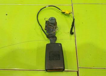 MERCEDES B W245 07r zapinka pasa lewa tyl 1698603169