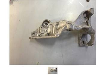łapa wspornik 147177968R Nissan Renault 1.6dci