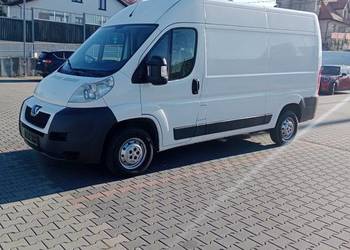 Sprzedam samochód dostawczy