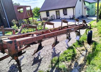 Pług 5 skibowy pólzawieszany Fraugde Kvarneland