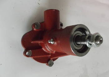 Pompa wody URSUS C 330 ORYGINAŁ Pompa wody URSUS C 330 ORYGINAŁ