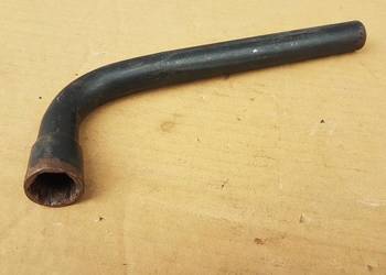 RENAULT KLUCZ DO KÓŁ 19 mm 8200051473