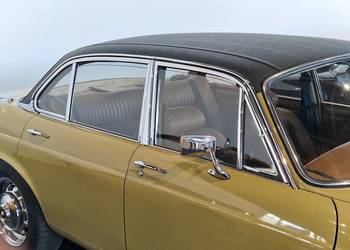 Jaguar XJ6 XJ12 S1 S2 listwa dachowa rynienki komplet