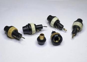 Gniazdo bezpiecznika GBAz 6,3A 250V
