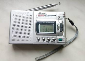 TOM-TEC WBR-902  AM MW SW Radio 10-Band Digital Radio