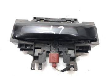 KLAMKA ZEWNĘTRZNA LEWY TYŁ AUDI A8 D3 Sedan/Limuzyna 02-10