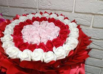 Duży bukiet z róż mydlanych