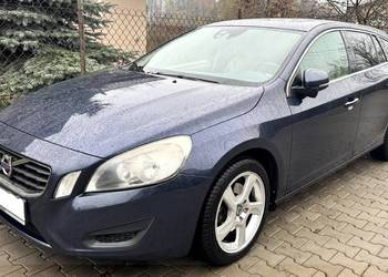 Volvo V60 T3 Momentum
