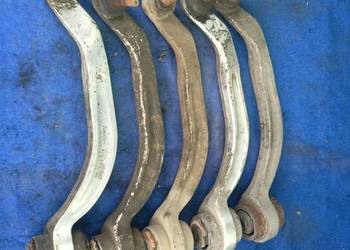 Wahacz Dolny prawy banan Audi A4 B5 Passat B5 (5szt)