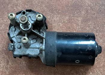 Silniczek wycieraczek Volvo V40 Lift