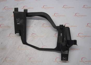 BMW E60 03r mocowanie ślizg lampy prawy przód 158738-00