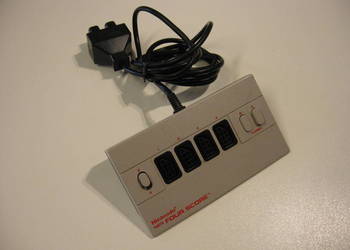 Rozdzielacz 4 pady Nintendo NES FOUR SCORE NESE