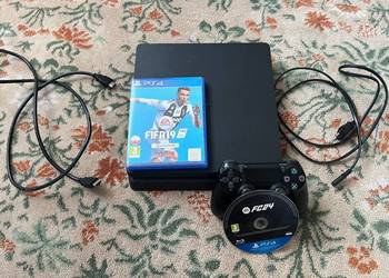 PS4 PlayStation 4 + PAD + FIFA 19 + FC24 | Sprawna | Białystok”
