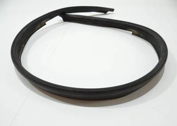 USZCZELKA ZDERZAKA F31 7255802