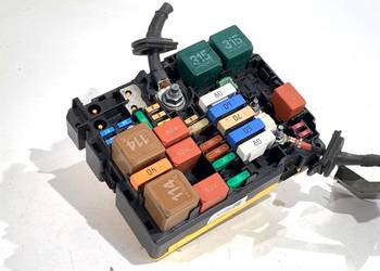 SKRZYNKA BEZPIECZNIKÓW CITROEN C4 CACTUS 9804848480 Hatchback 1.2 110K