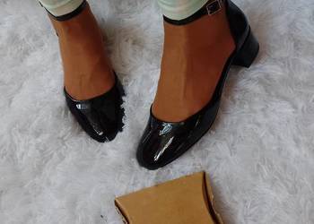 (39/40) ASOS Design/ Czarne czółenka z zapięciem z Londynu, NOWE