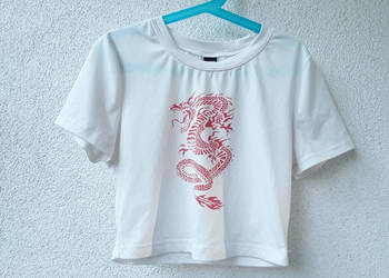 T-shirt ze smokiem r.S Shein