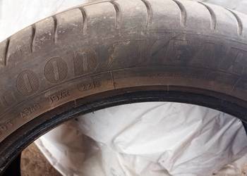 Komplet opon letnich Goodyear Efficientgrip Performance 225 50 r17 98v