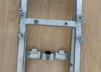 STELAŻ RAMA OGON APRILIA RS 660 TUONO 20-24