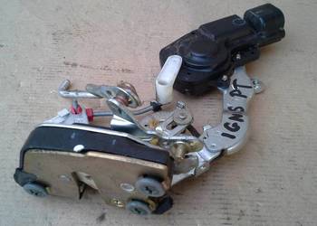 Suzuki Ignis FH 00-03 zamek zatrzask centralny tył tylny Suzuki Ignis FH 00-03 zamek zatrzask centralny tył tylny