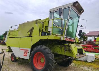 Kombajn zbożowy Claas Dominator 66 oryginał zadbany kabina sieczkarnia stół
