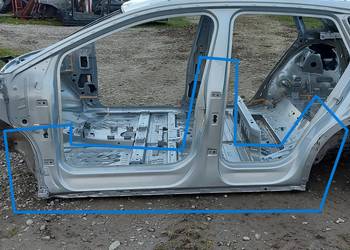 VW ID4 11A , 2024r SUV 5D  ŚŁUPEK ŚRODKOWY LEWY PRÓG  BOK