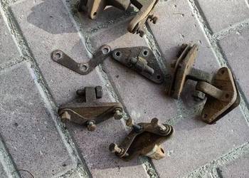 Syrena 105b zawiasy drzwi pasy bezpieczeństwa