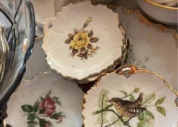 Talerzyk z dziurką. Listek, ptaszki. Konfiturówka. Do powieszenia