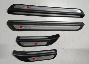 Audi Q5  lift 8R listwy progowe przód tył komplet S-line 8R0853373