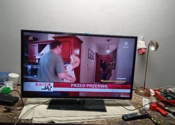 Sprzedam telewizor Samsung 40 cali led