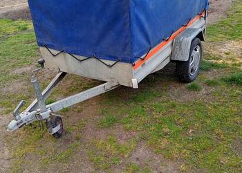 Przyczepka samochodowa