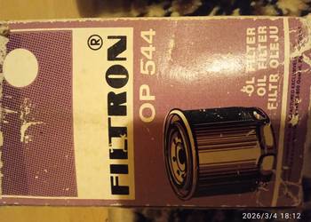 filtr oleju marki Filtron, model OP 544.