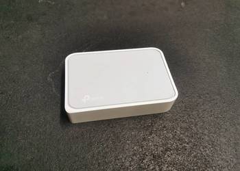Schwitch/Hub TP-LINK 5- port , 10/100Mbps TL-SF1005D