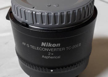 Telekonwerter Nikon TC-20E III