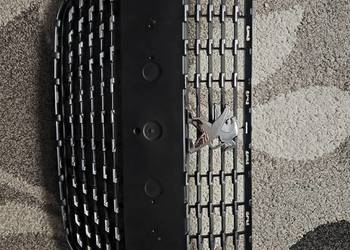 Sprzedam do peugota 208 II gril zderzaka przód