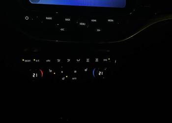 60000km.) 1400i16V150KM Kamera - Nawigacja - CarPlay + doposażenie Salon