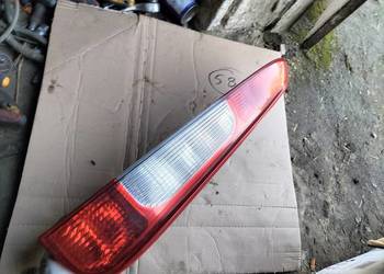 FORD FOCUS C-MAX MK1 2004  LAMPA TYŁ TYLNA PRAWA + WKŁAD LAMPY TYLNEJ