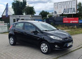 Ford Fiesta Doskonale zadbany/Podgrzewane Fotele/Klimatronik/Opony zimowe …