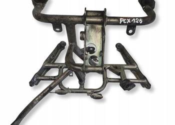 STELAŻ RAMY PRZEDNIEJ HONDA PCX 125 PCX125 mocowanie czachy owiewki Przód