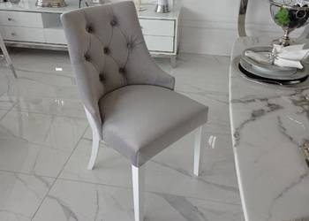 Krzesło glamour z kołatką drewniane pikowane białe OUTLET