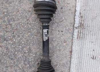 8K0407271Q Półoś Audi A4 B8