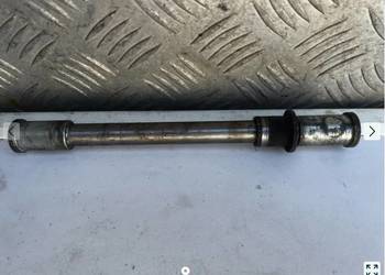 Ośka mocowanie koła przód Kawasaki GPZ 500S