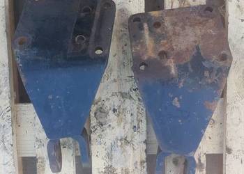 PRAWY WSPORNIK STABILIZATORA CIĘGNA DOLNEGO CASE MXM190 - 84517772