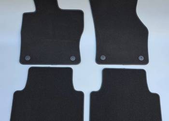 Dywaniki welurowe Skoda Superb III 3V 2015- komplet Oryginał 3V1863011 OEM