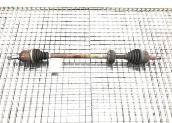 PÓŁOŚ PRAWY PRZÓD DACIA DOKKER 391006276R 1.5 75KM PRZEGUB