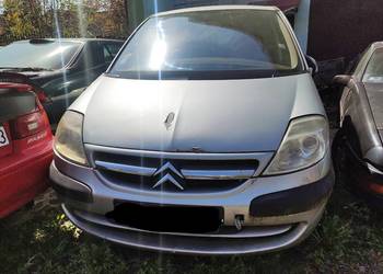 Przedni zderzak do Citroen C8 max