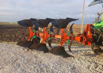 Pług obrotowy  3  kwerneland z Niemiec