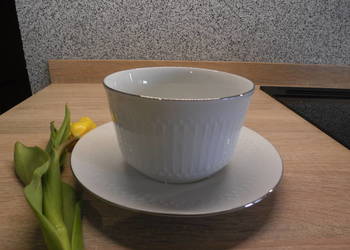 Porcelanowa sosjerka HUTSCHENREUTHER