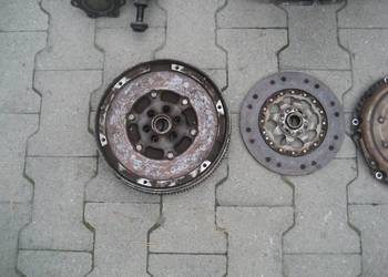 audi a4 b6 02-05r małysz 2,0 benzyna półośka pedały sprzęgło łapa